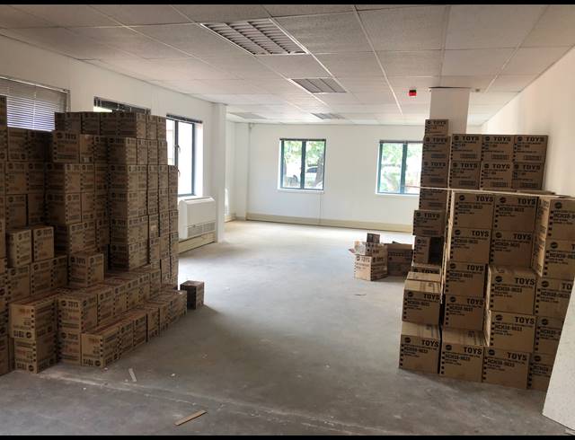 100M² OFFICE TO LET IN HYDE PARK